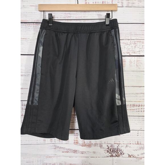 Adidas men's lot 2 pairs of shorts and 1 pair of pants size Small - Picture 5 of 12